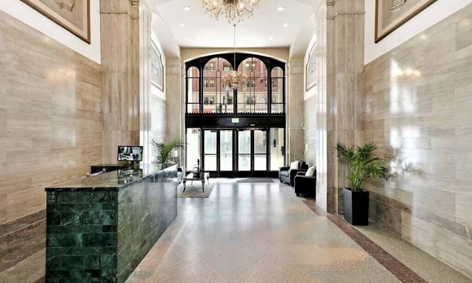 Historic Core Condo | Bright 1BD Condo with Rooftop Pool and Top Guest Rating