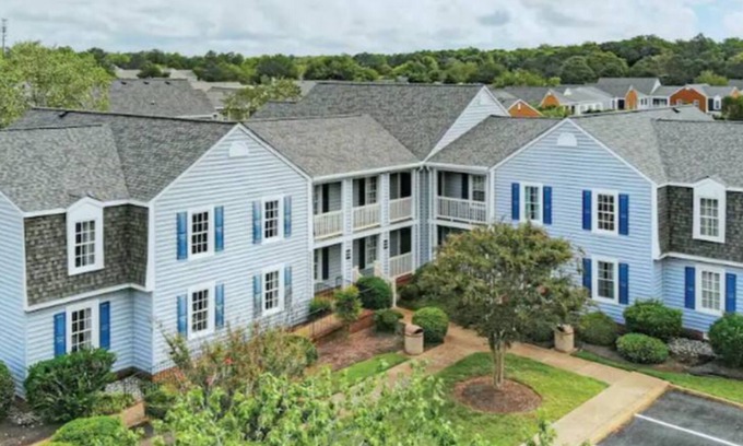 Williamsburg Resort | Delightful 1BD Suite in Williamsburg with Fun Amenities