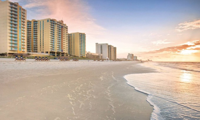 Ocean Drive Resort | Oceanfront Resort Retreat: 1Bed/1Bath in Myrtle Beach