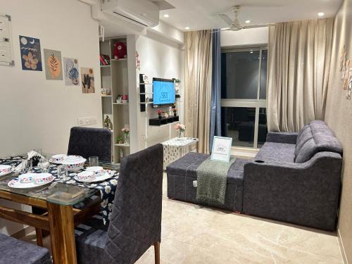 Hiranandani Gardens Apartment | Comfortable 1BHK Stay in Hiranandani Powai - SKY HOMES