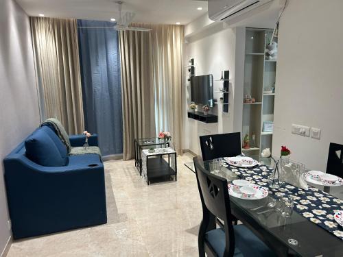 Hiranandani Gardens Apartment | Pet-Friendly 1BHK Retreat in Hiranandani Powai - SKY HOMES