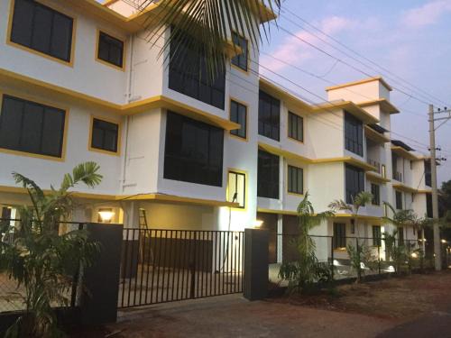 Moira Apartment | Cozy 1BHK Studio Apartment in North Goa with Breakfast
