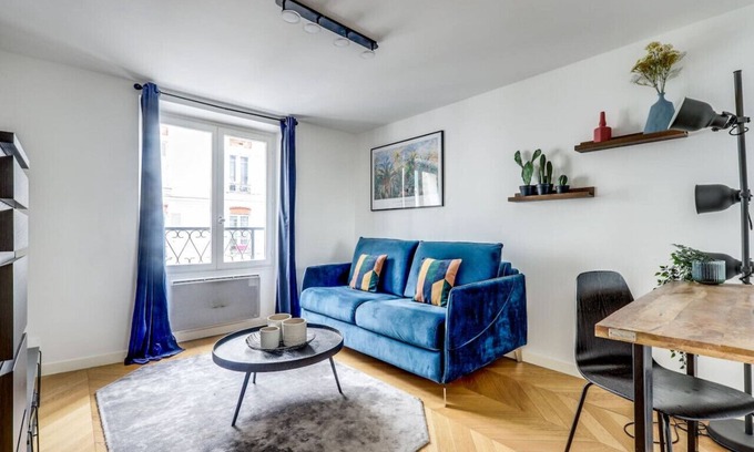 Saint-Maurice Apartment | 1BR at 10 minutes from Paris: Close to Transport