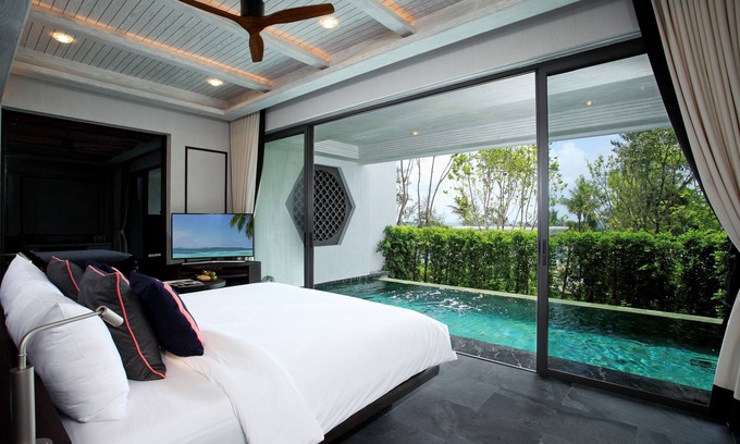 Khok Kloi Apartment | Experience Bliss in the 1BR Baba Pool Suite Retreat