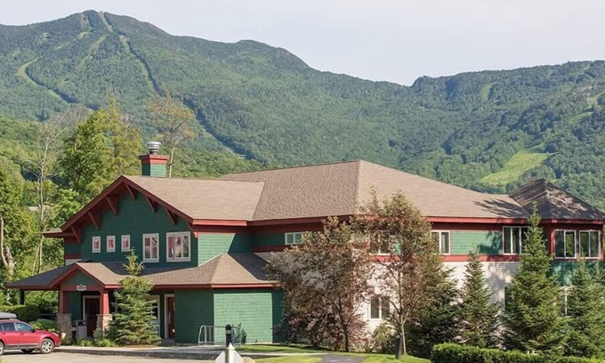 Jeffersonville Condo | 1br Condo Beautiful Mt. Scenery-Smugglers' Notch