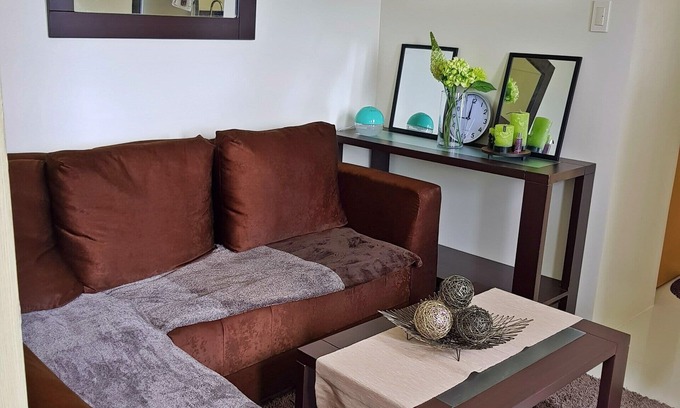 Tagaytay Condo | Cozy 1BR Condo with Balcony and Pool Access