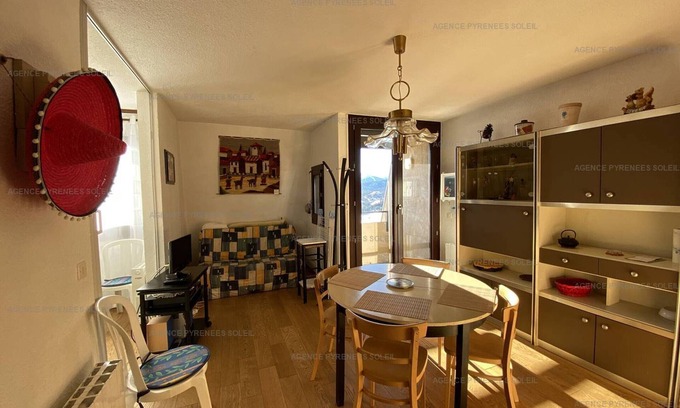 Les Angles Apartment | Cozy Apartment Les Angles for 4 with Spa and Breakfast