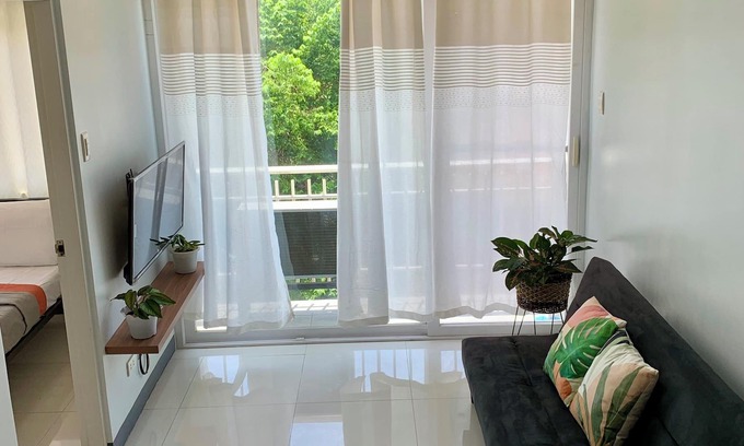 Talamban Condo | 1BR Fully-Furnished Unit for Short/Long Term Rent, Cebu City, Cebu Philippines
