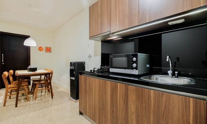 Pancoran Apartment | Cozy 1BR Pancoran L'Avenue Apartment with Pool & Kitchen