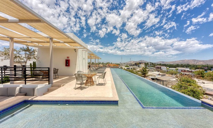 Downtown San Jose del Cabo Apartment | Relaxing Rooftop Retreat with Pool and Breakfast in Cardinal