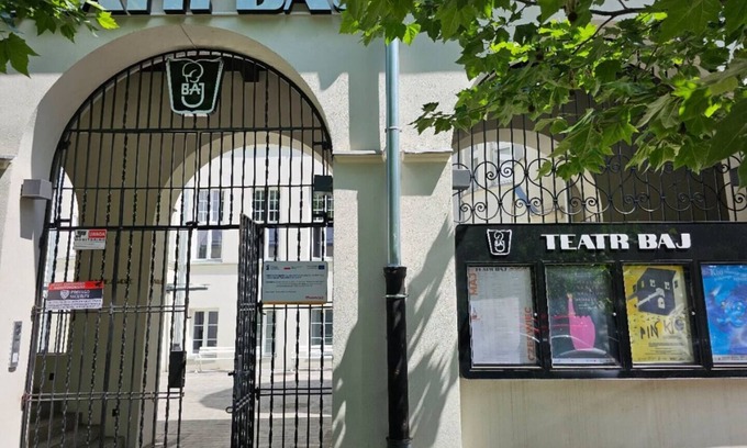 Nowa Praga House | Comfortable 1BR Townhouse Jagiellonska 27 with Breakfast