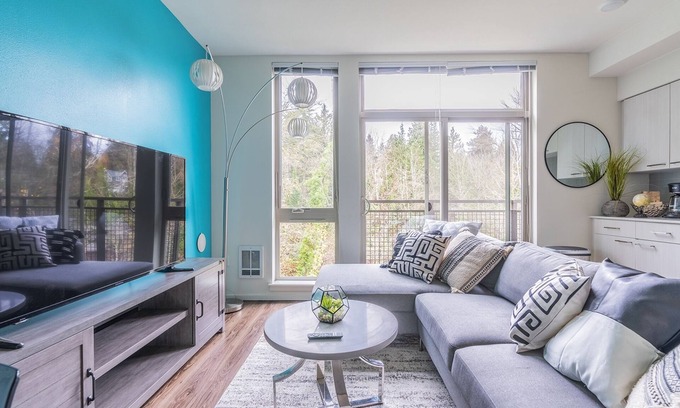 Mercer Island Apartment | Top-Rated Sophari 1BR Suites with Family-Friendly Amenities