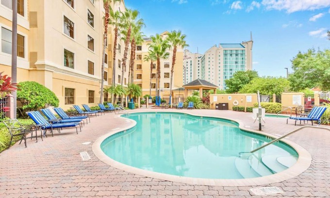 Florida Central Atlantic Coast Apartment | Cozy 1BR with Two Queen Beds - Pool & Hot Tub Near Disney