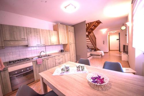 Bolognano-Vignole Apartment | Explore Bike Lovers: Inviting Stay for Families & Pets