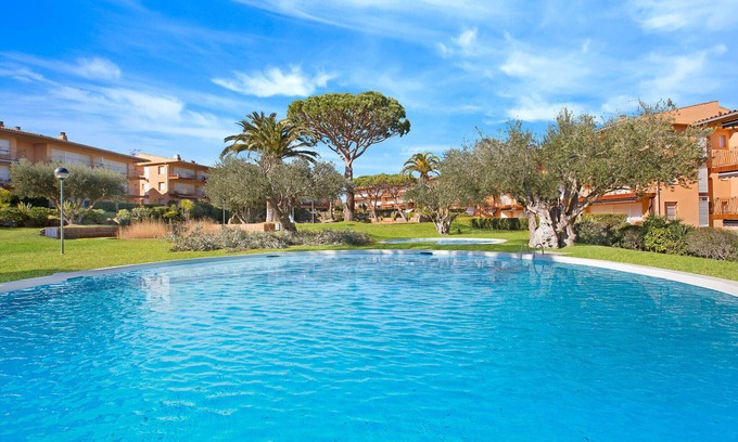 Calella de Palafrugell Apartment | 1I 23 - Cozy apartment with pool near the beach of Calella de Palafrugell