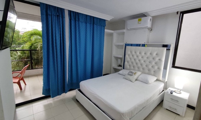 Castillogrande Apartment | Comfortable Cartagena Apartment with WiFi and Kitchen Access