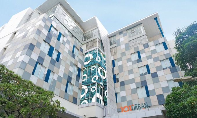 Chinatown Hotel | Budget-Friendly Stay at MaxOneHotels.com in Glodok