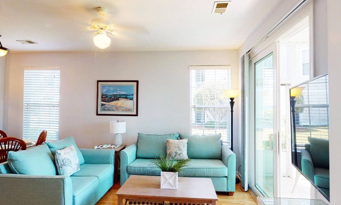 Sunset Beach Condo | Scenic 2 BR Villa with Kitchen & Breakfast at Sandpiper 56A