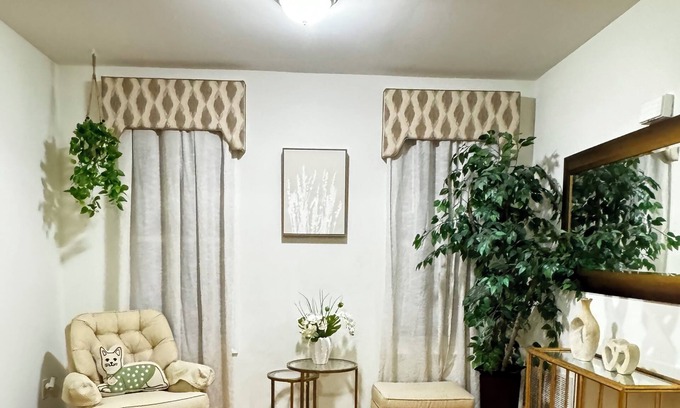 Elizabeth Apartment | 1st floor - 2 Rooms Apt, Only 5 mins Away from Newark Airport and 30 mins to NYC