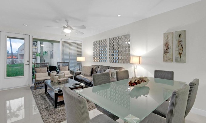 South Padre Island Apartment | Cozy 1st Floor Condo with Resort Amenities and Pool Access