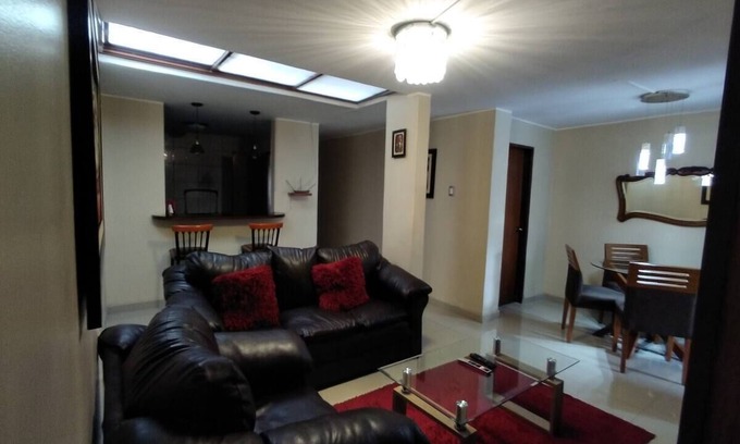 Santiago de Surco Apartment | Convenient Stay in Surco with Spa & Hot Tub Access