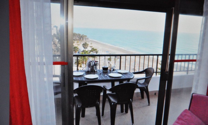 Torremolinos Apartment | Oceanfront Apartment with Incredible Sea Views & Pool