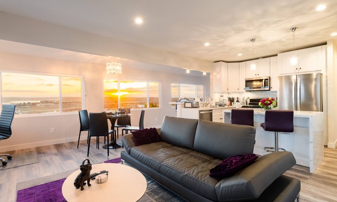 Middletown Villa | Discover Family-Friendly Villas with Breathtaking Water Views