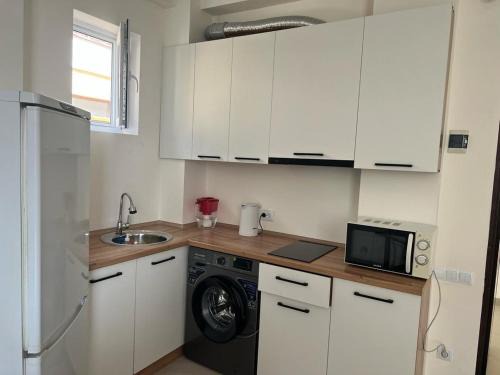 Cholpon-Ata Apartment | 2х-комнатная Квартира Взморье Резорт Первая линия с видом на озеро