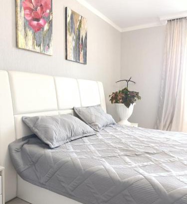 Kokshetau Apartment | Family-Friendly 2-Bedroom Apartment with Hot Tub