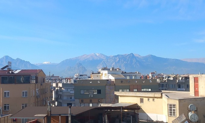 Elmali Apartment | Convenient 2+1 Apartment with Elevator in Prime Location