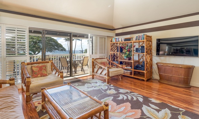 Poipu Condo | Ocean View Paradise: Kiahuna Beach Condo with Pool & Gym