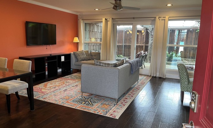 Barton Hills Apartment | Inviting 2/2 Just Steps from Barton Springs & Zilker Park