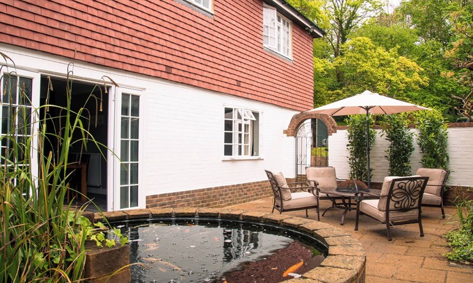 Ightham House | Comfortable 2/3 Bed House Near Knole Park & Sevenoaks