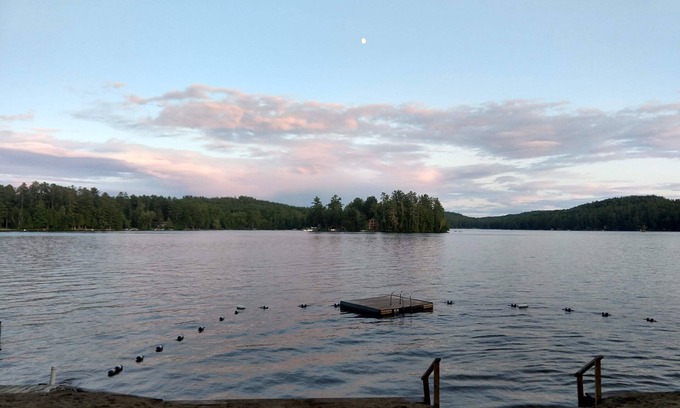 Chestertown Cottage | Family-Friendly Waterfront Retreat at Loon Lake: 9.6/10 Rated