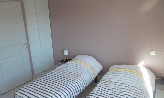 Le Tholy House | Comfortable Apartment in Tholy Village: Family-Friendly Stay