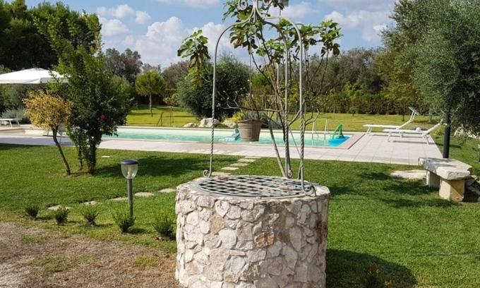 Sanarica Villa | 2 apartments in Villa with Pool - Total of 10 beds available