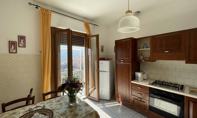 Pietrabruna House | Relaxing Retreat with Scenic Views and Family-Friendly Amenities