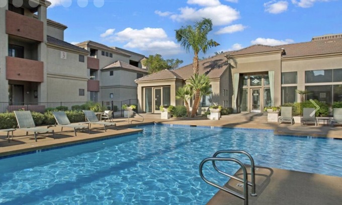 Encanto Condo | Prime 2 Bd/2Ba Central Phoenix Retreat with Pool & Patio