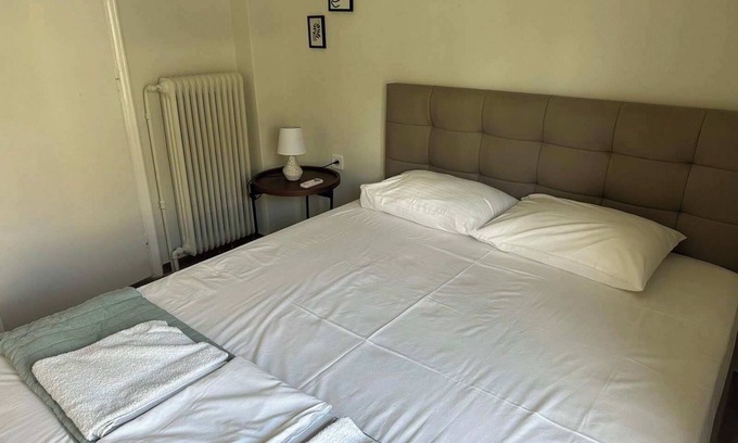 Pangrati Apartment | New 2-Bedroom Apartment in Pagrati with Balcony Access