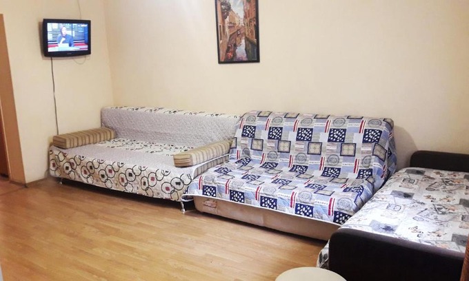 Dzerzhyns'kyi District Apartment | Guest Rated 10/10: Cozy 2-Bdrm Apartment at Shekspira