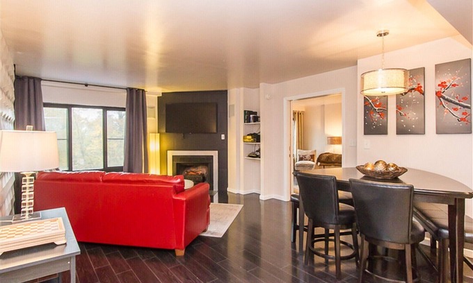 Snowshoe Condo | Exceptional 2 Bdrm Condo with Pool, Hot Tub & Amenities