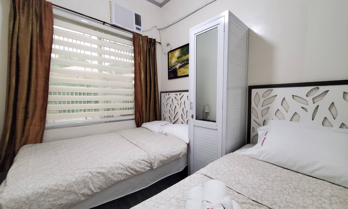 Tayug House | Comfortable 2-Bedroom Retreat in Tayug Town Proper