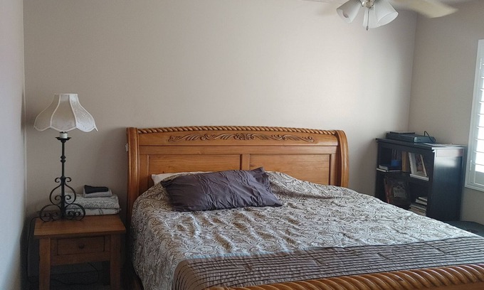 St. George House | Inviting Room with a View and King Bed for Families