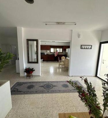 Daliyat al-Karmel Villa | Cozy 2 Bed Home with Child-Friendly Amenities