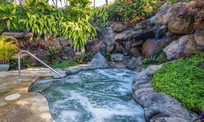 Princeville Resort | Idyllic 2 Bed Condo with Breathtaking Views of Hanalei Bay