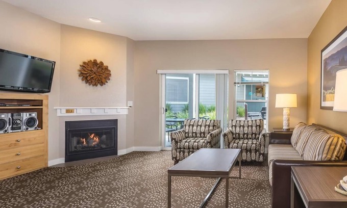 Windsor Resort | Premier 2 Bed, 2 Bath Unit in Windsor - Ideal Sonoma Getaway