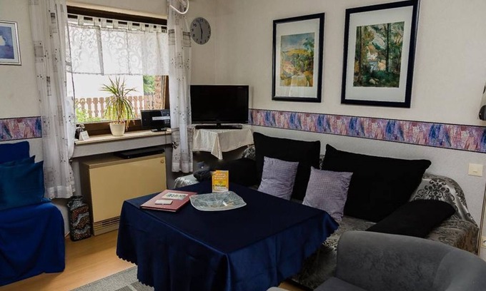 Monreal Apartment | Ocean View 2 Bed Apartment Walkmühle - Guest Rated 10/10