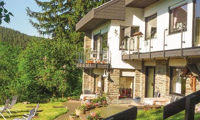 Heimbach Apartment | Family-Friendly 2-Bed Apartment - Ferienwohnungen Kleinschmidt