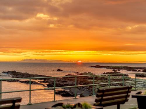Pittenweem House | Family-Friendly 2-Bed Hotel in Anstruther - Pet Friendly Stay
