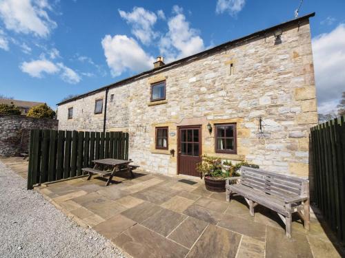 Ashford-in-the-Water House | Family-Friendly 2 Bed Retreat in Ashford-in-the-Water
